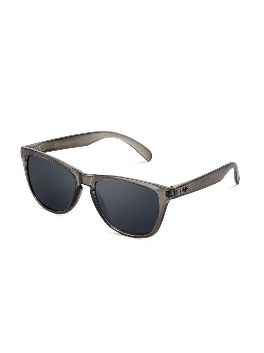 Gli Occhiali da sole Darwin di TWIG Concept Milano sono occhiali da sole in stile wayfarer grigio scuro con lenti nere e protezione UV 400, su sfondo bianco.