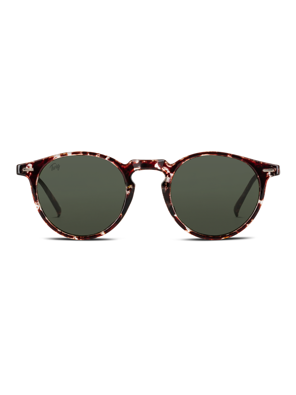 Primo piano degli Occhiali da sole Watson di TWIG Concept Milano, occhiali da sole unisex realizzati in policarbonato resistente con protezione UV 400 per una maggiore sicurezza degli occhi.