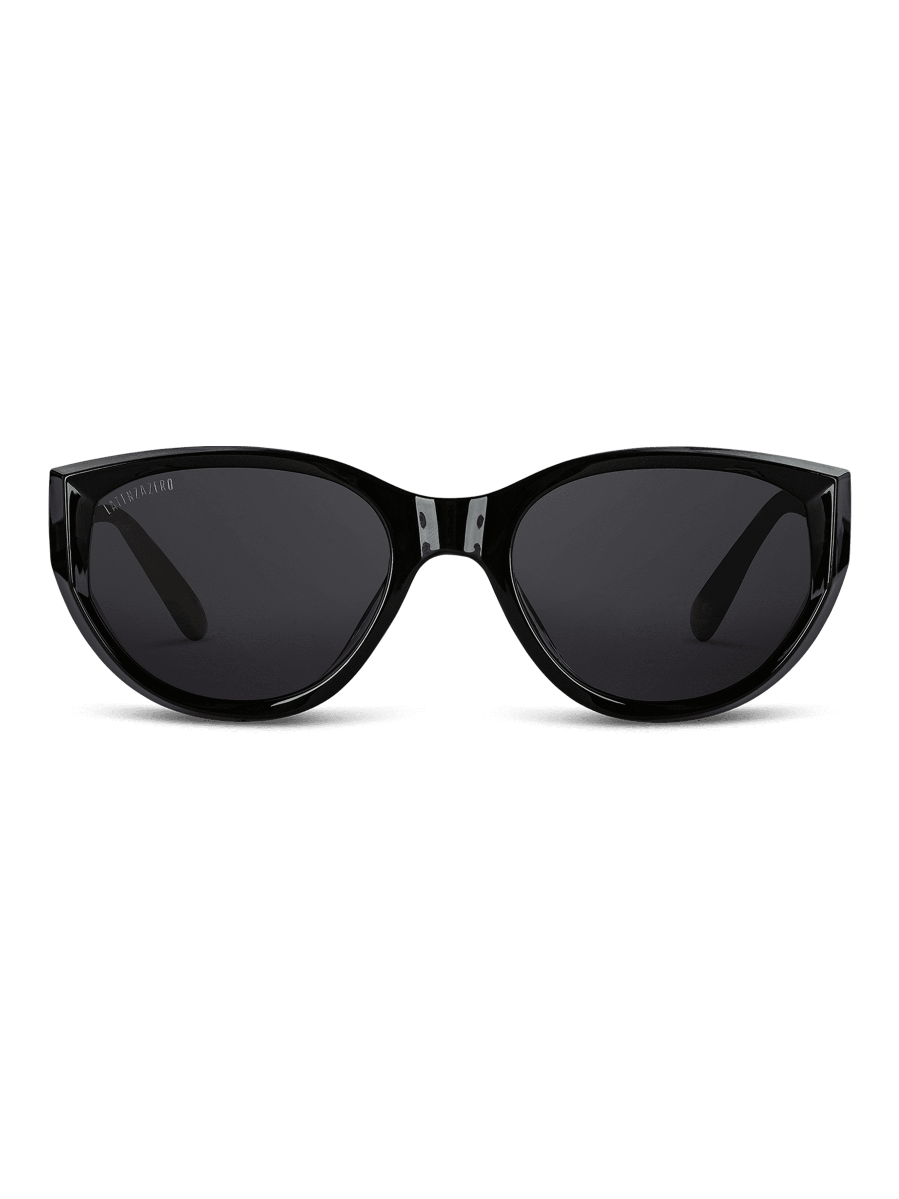I Latenzazero Occhiali da Sole Apex Unisex in Acetato sono caratterizzati da montatura cat-eye nera e lenti polarizzate UV400, su sfondo bianco.